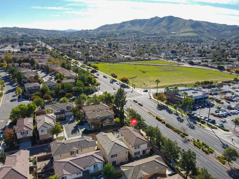 More Photos Of 10997 Cedarhurst Way, Riverside Multifamily For Sale