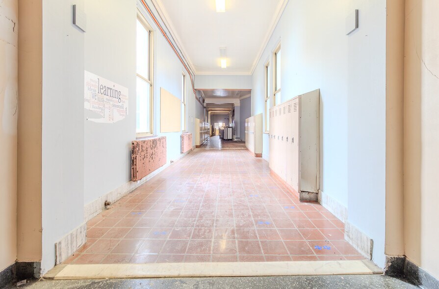 More Photos Of 747 Wallace Ave, Pittsburgh Land For Sale