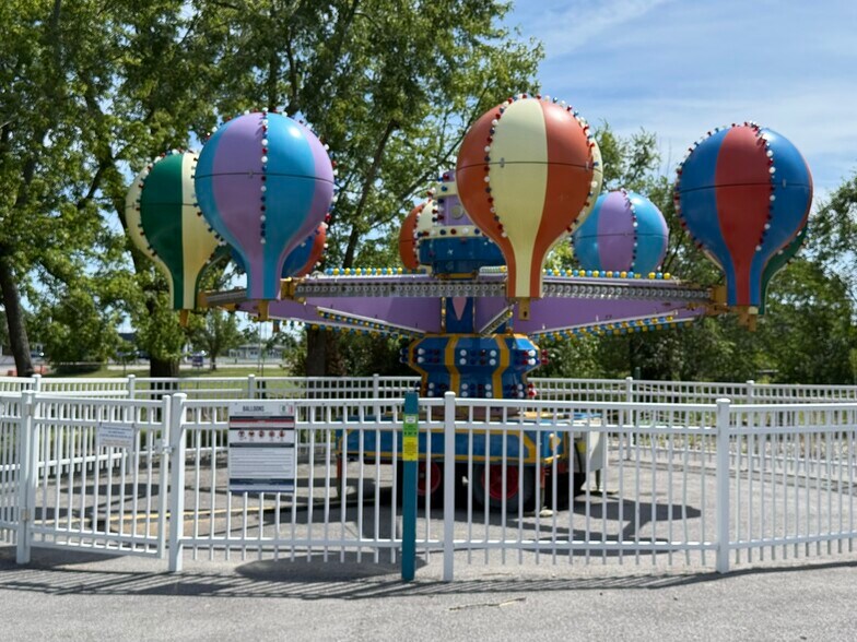 More Photos Of 2400 Grand Island Blvd, Grand Island Amusement Park For Sale