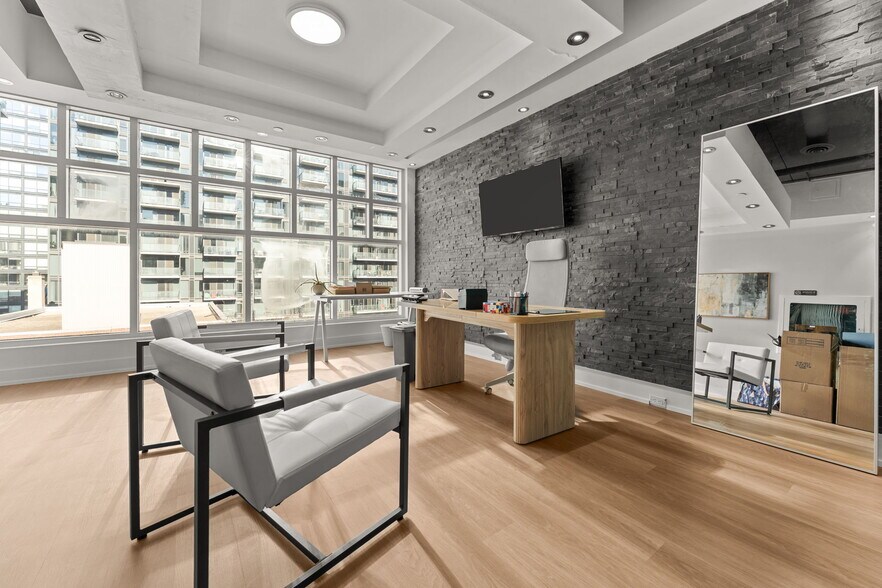More Photos Of 21 Camden St, Toronto Office For Sale