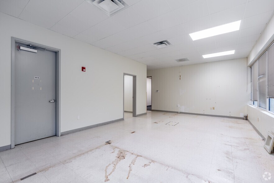 More Photos Of 4233 Technology Dr, Durham Research And Development For Lease