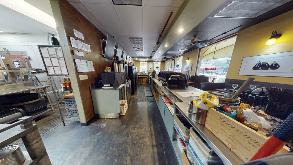 More Photos Of 101 W 1st St, Sanford Storefront For Sale