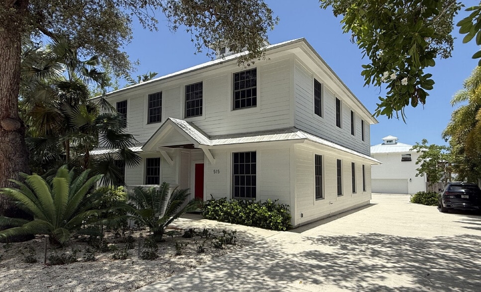 Primary Photo Of 515 SW California Ave, Stuart Office For Sale