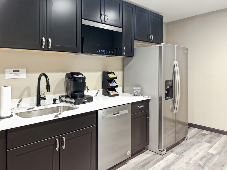 More Photos Of 1031 Lami St, Saint Louis Coworking Space