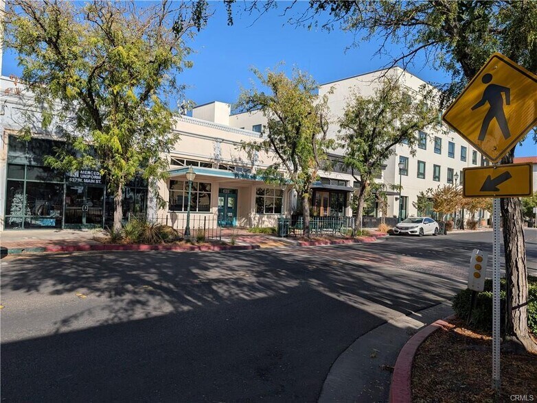 More Photos Of 635 W Main St, Merced Office For Sale