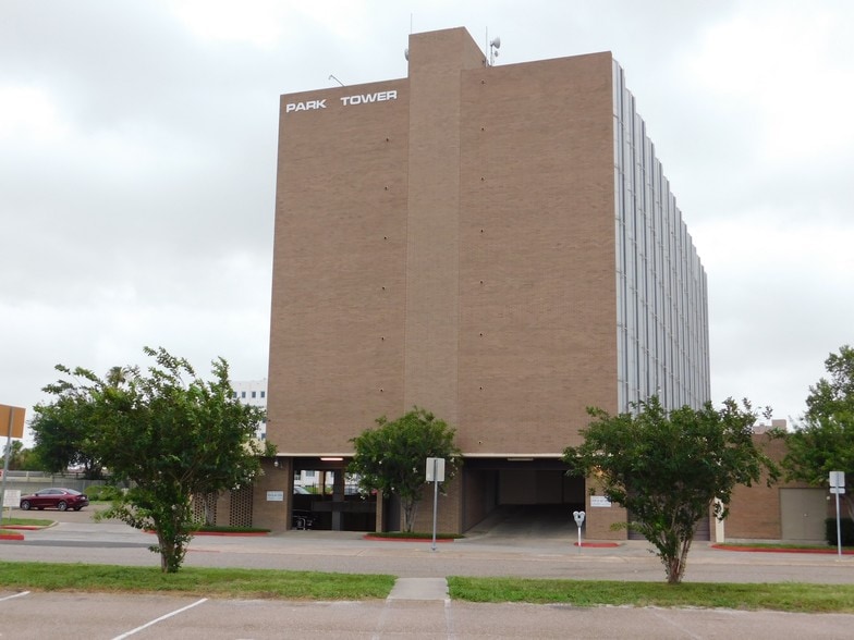 More Photos Of 710-724 Buffalo St, Corpus Christi Office For Lease