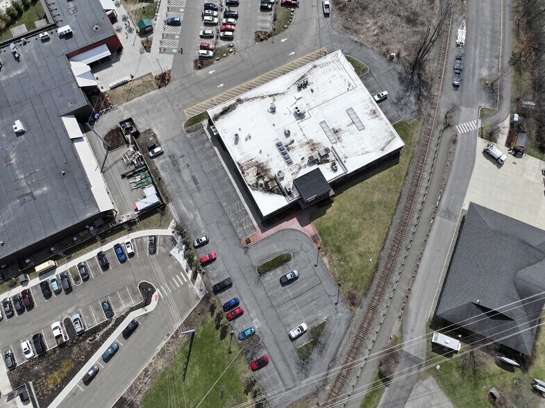 More Photos Of 798 Cascadilla St, Ithaca Office For Sale