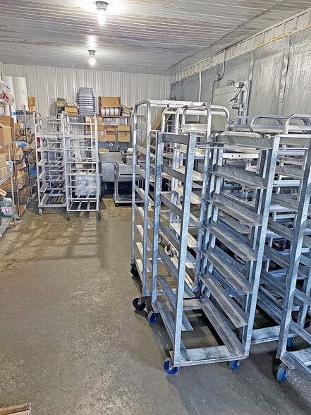 More Photos Of 102 S Van Buren St, New Athens General Retail For Sale