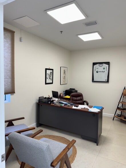 More Photos Of 1325 NW 98th Ct, Doral Warehouse For Sale