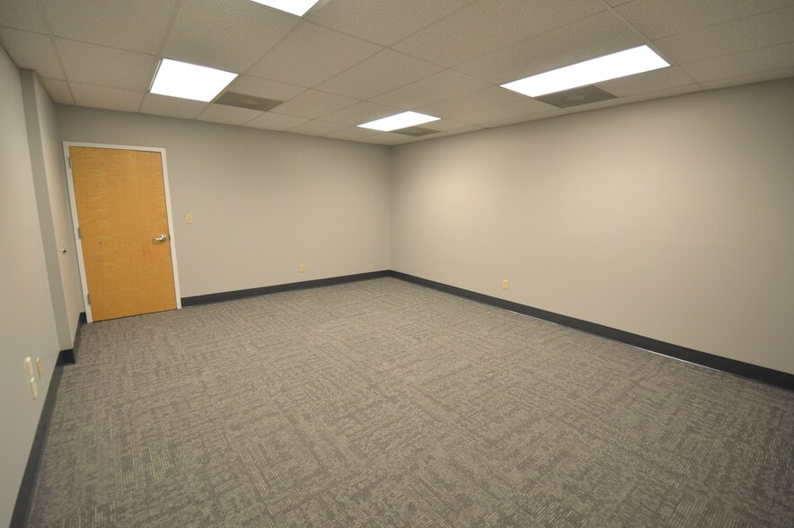 More Photos Of 1201 Martin Luther King Jr Dr, Winston-Salem Office For Lease