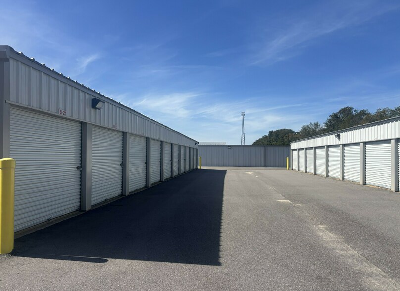 More Photos Of 187 Lee Boy Rd, Newton Self Storage For Sale