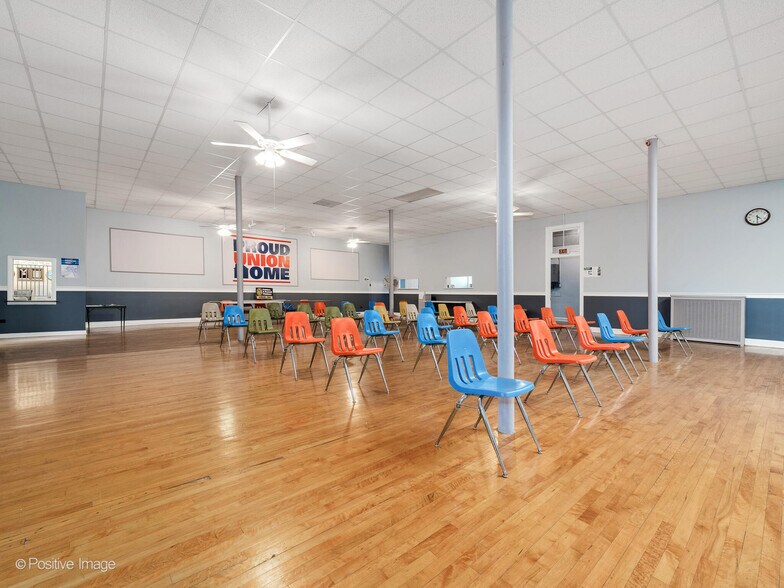 More Photos Of 3011 N Austin Ave, Chicago Lodge Meeting Hall For Sale