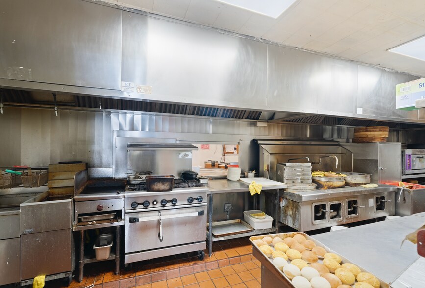 More Photos Of , San Leandro General Retail For Sale