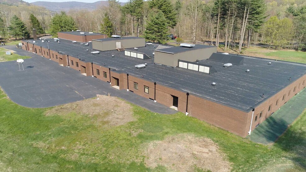 More Photos Of 2055 Pa-29, Monroe Township Schools For Sale