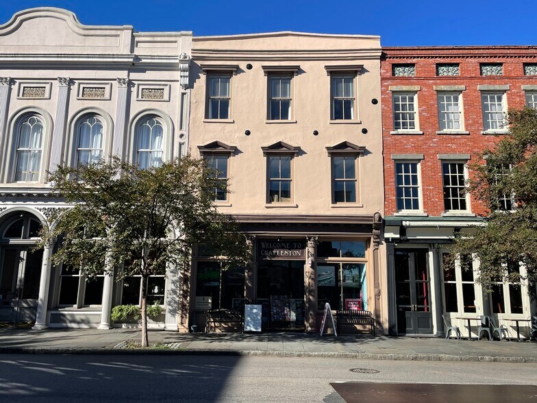More Photos Of 231 Meeting St, Charleston Storefront Retail Office For Lease