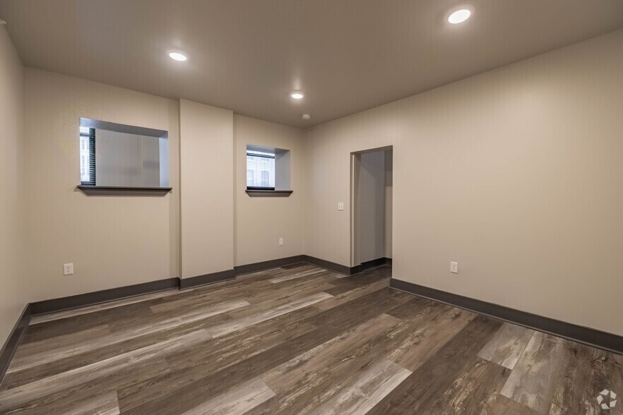 More Photos Of 830 Main St, Cincinnati Apartments For Lease