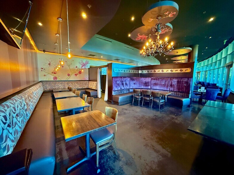 More Photos Of 202 Hemsted Dr, Redding Restaurant For Sale