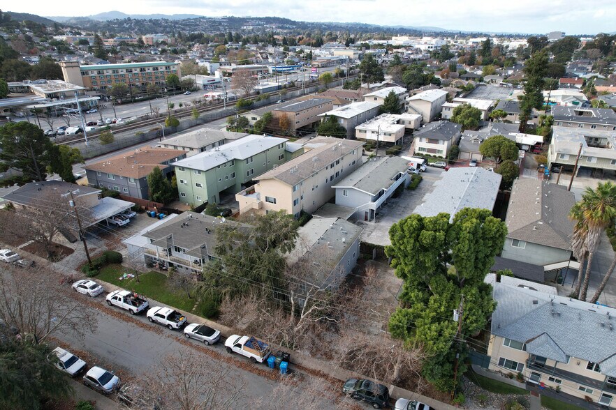 More Photos Of 19 E 41st Pl, San Mateo Apartments For Sale