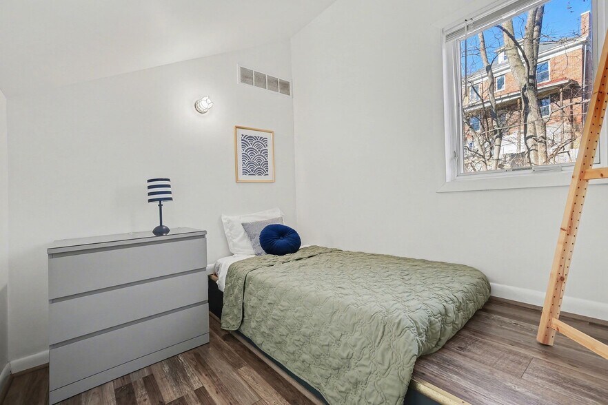 More Photos Of 396 Probasco St, Cincinnati Apartments For Sale