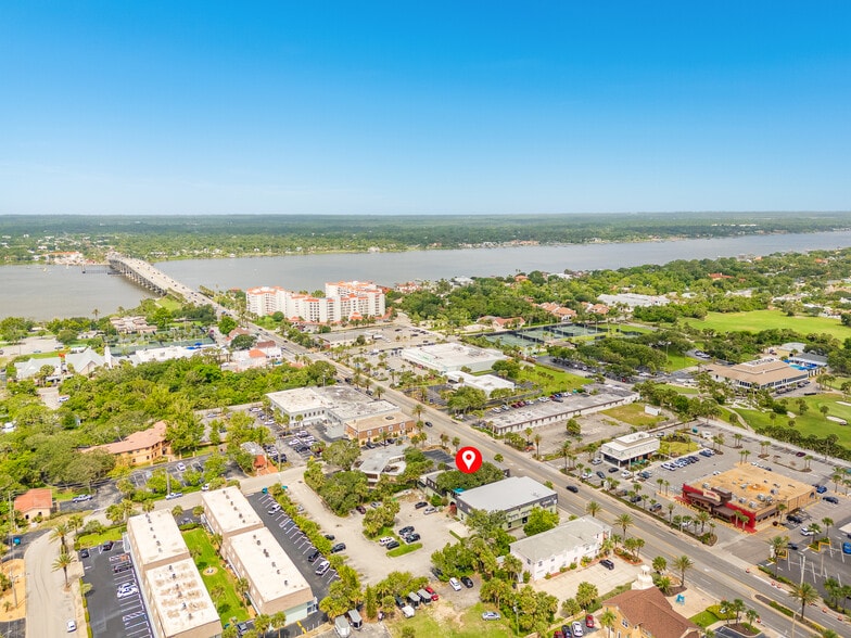 More Photos Of 142 E Granada Blvd, Ormond Beach General Retail For Lease
