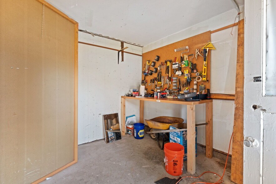 More Photos Of 1149 SW Cascade Ave, Chehalis Apartments For Sale