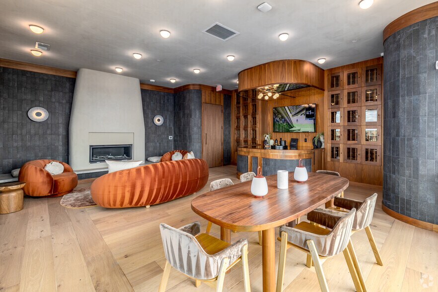 More Photos Of 300 E 36th St, Charlotte Apartments For Lease