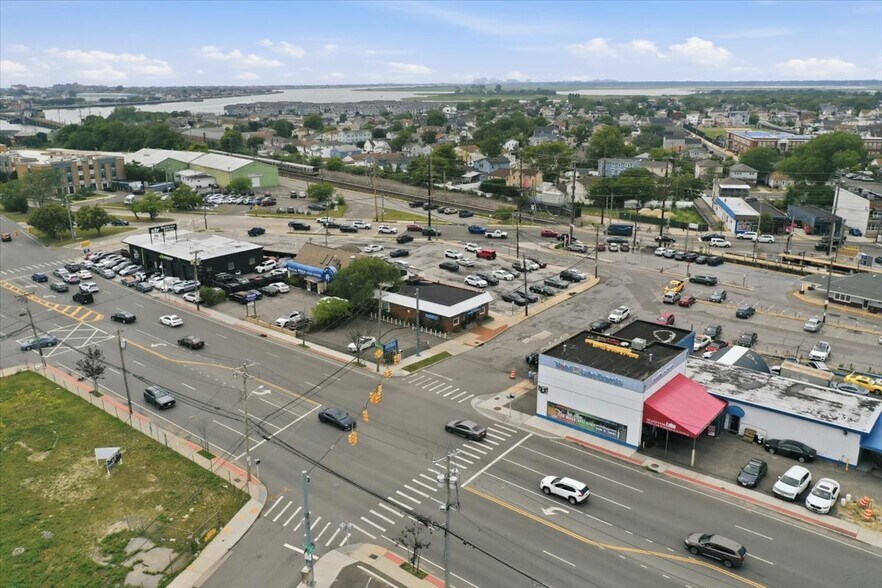 More Photos Of 3 California Pl S, Island Park Medical For Sale
