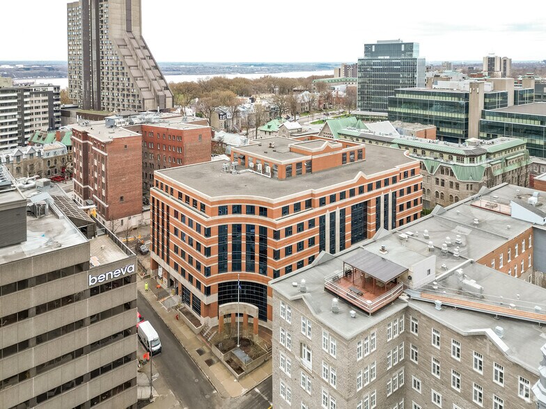 More Photos Of 575 Rue Jacques-Parizeau, Québec Office For Lease