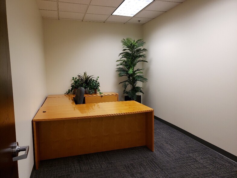 More Photos Of 4200 Concours, Ontario Office For Lease