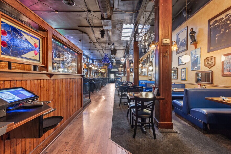 More Photos Of 512 Main St, Longmont Restaurant For Sale