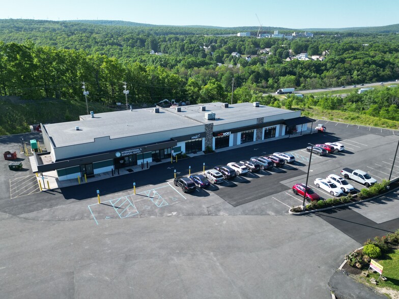 More Photos Of 1325 Highway 315 Blvd, Wilkes-Barre Unknown For Lease