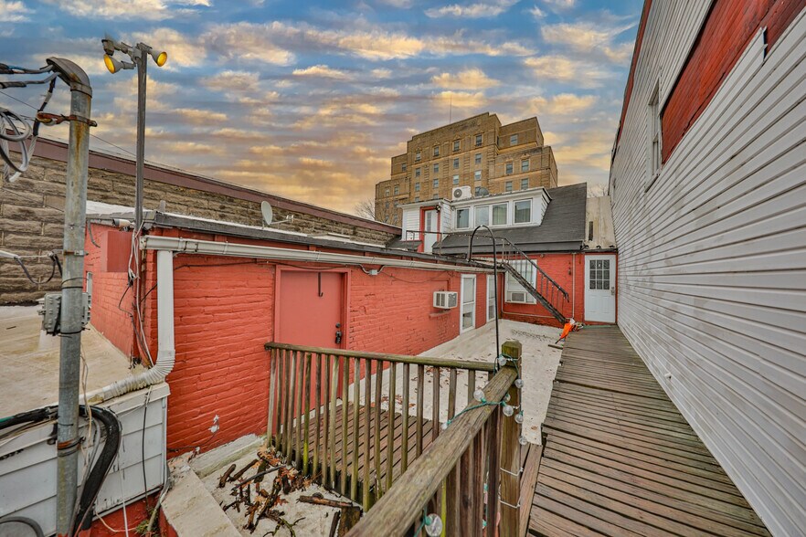 More Photos Of 153-155 Northampton St, Easton Apartments For Sale