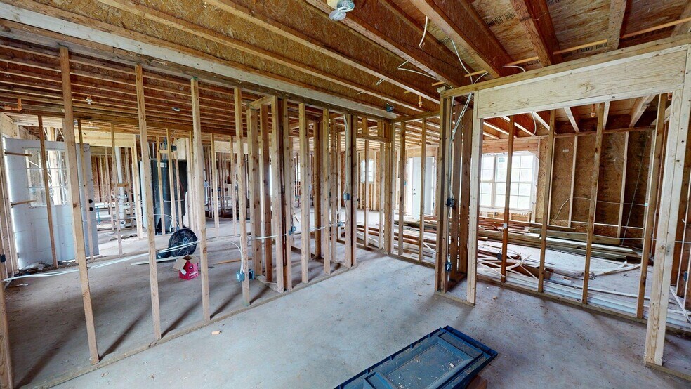 More Photos Of 57 Mill St, Cave Spring Multifamily For Sale