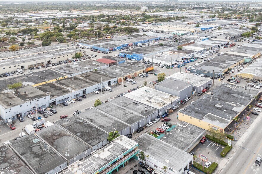 More Photos Of 653 W 27th St, Hialeah Unknown For Lease