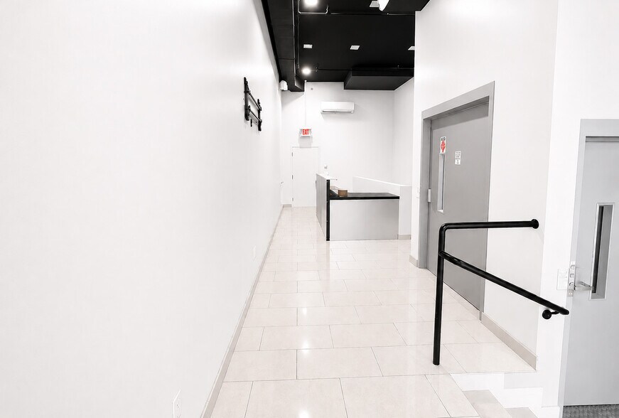 More Photos Of 67 Leonard St, New York Apartments For Lease
