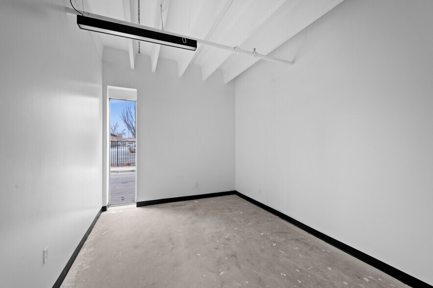 More Photos Of 2495-2511 S West Temple, South Salt Lake Medical For Lease