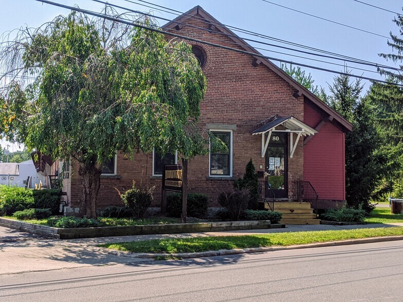Primary Photo Of 80 W Circular St, Saratoga Springs Storefront For Lease