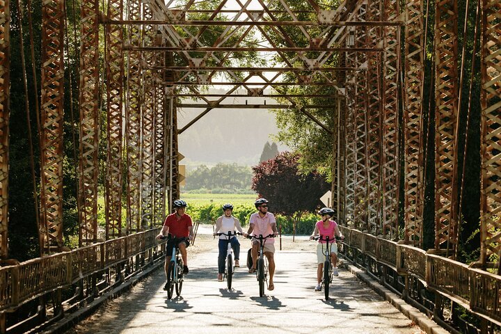 More Photos Of 178 Dry Creek Rd, Healdsburg Hotel For Sale