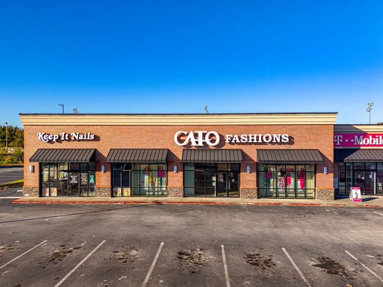 More Photos Of Tara Blvd, Lovejoy Unknown For Lease