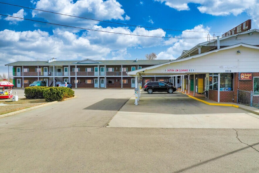More Photos Of 2716 SE Frontage Rd, Loveland Hotel For Sale