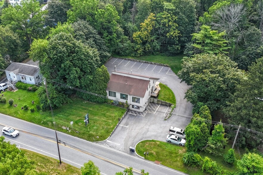 More Photos Of 276 State Rt.94, Vernon Medical For Sale