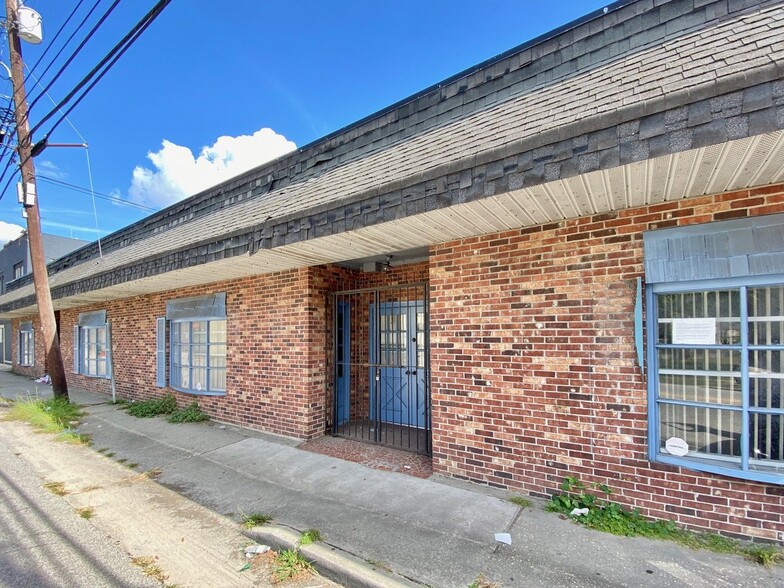 Primary Photo Of 1941 Reynolds Ave, North Charleston Storefront For Lease