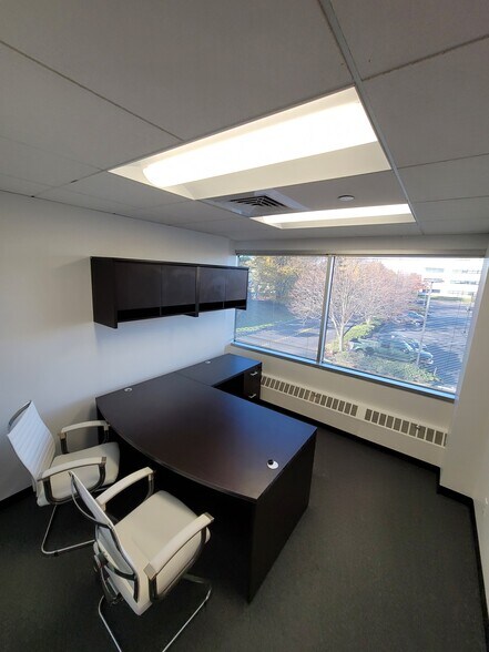 More Photos Of 135 Pinelawn Rd, Melville Office For Lease