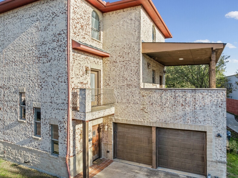 More Photos Of 5100 Mission Ave, Dallas Apartments For Sale