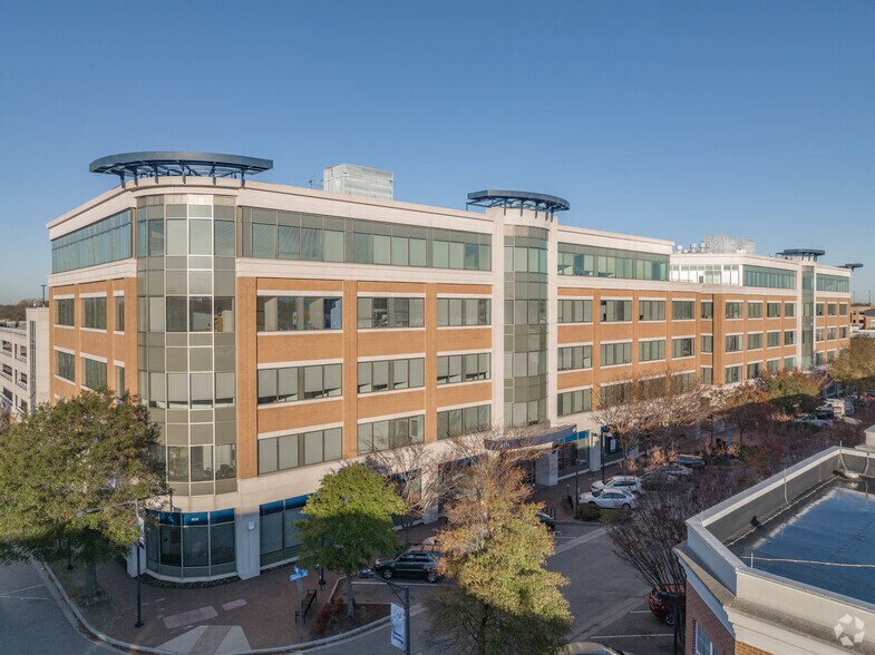 More Photos Of 4111 Monarch Way, Norfolk Office For Lease