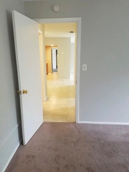 More Photos Of 5845 Fairfield Ave S, Saint Petersburg Apartments For Sale