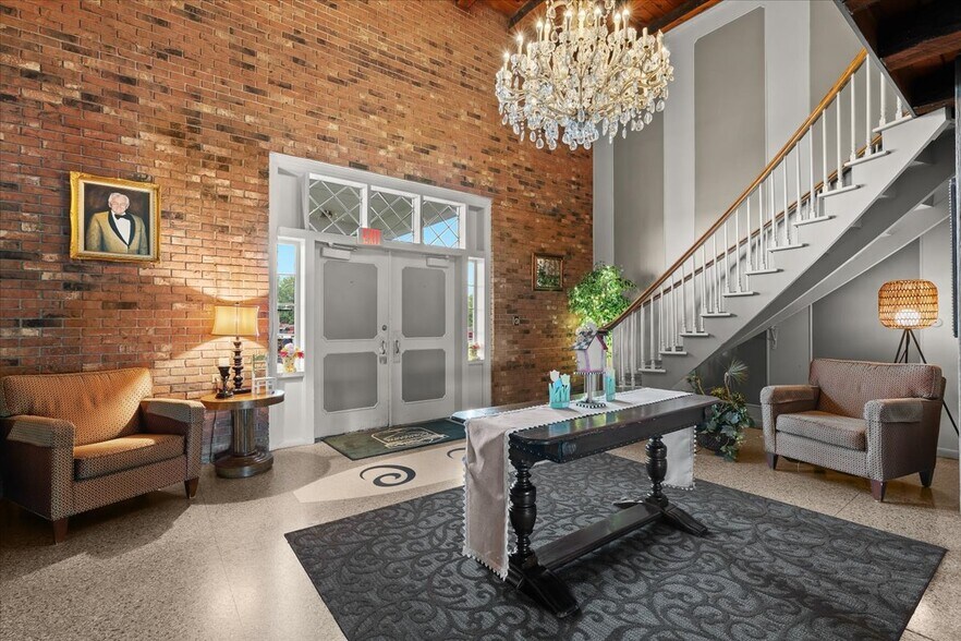 More Photos Of 9512 E Lippincott Blvd, Davison Golf Course Driving Range For Sale