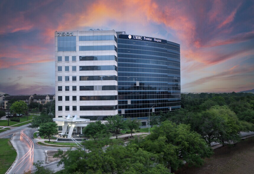 More Photos Of 7501 Fannin St, Houston Medical For Lease