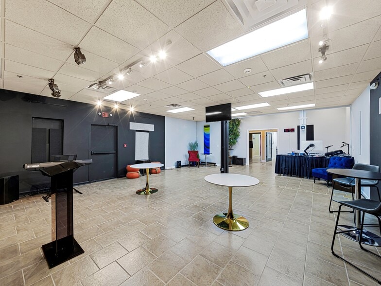 More Photos Of 2425 W Park Place Blvd, Stone Mountain Schools For Sale