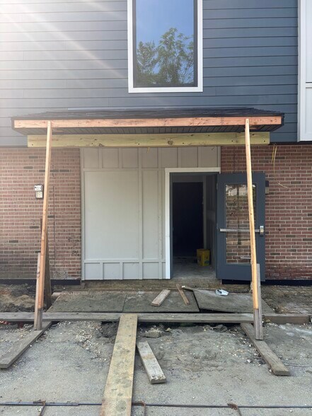 More Photos Of 510 S Burnt Mill Rd, Voorhees Office For Lease